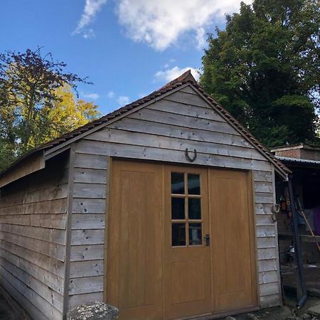 Cosy 1 Bedroom Country Lodge With Free Parking Watlington  Eksteriør billede